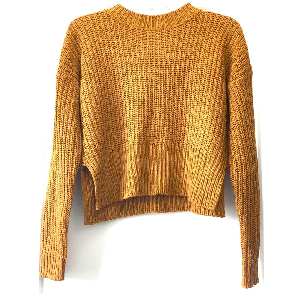 NEW Love Change Italy Chunky Cropped Knit Sweater